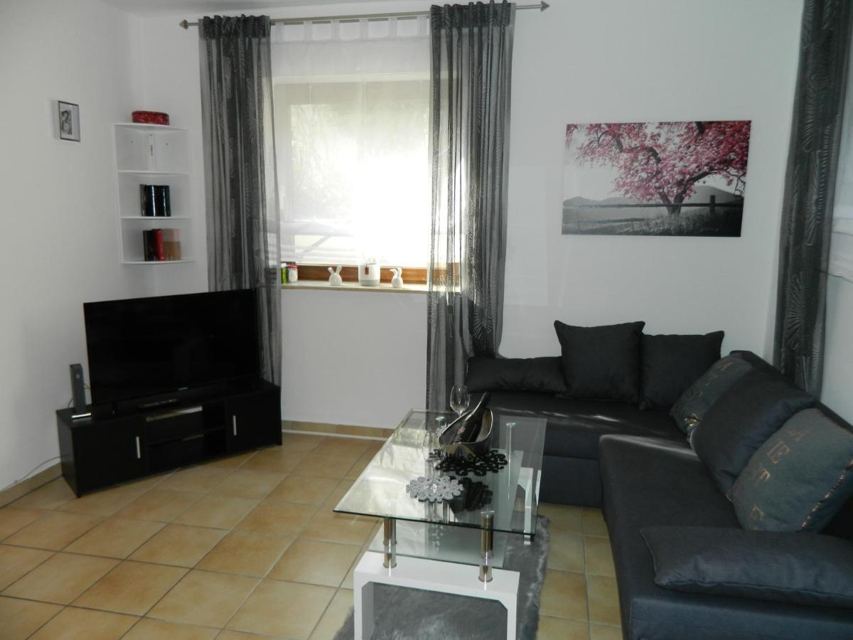 Ferienwohnung Kiko Zornheim Buitenkant foto